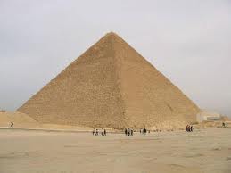 piramida.jpg